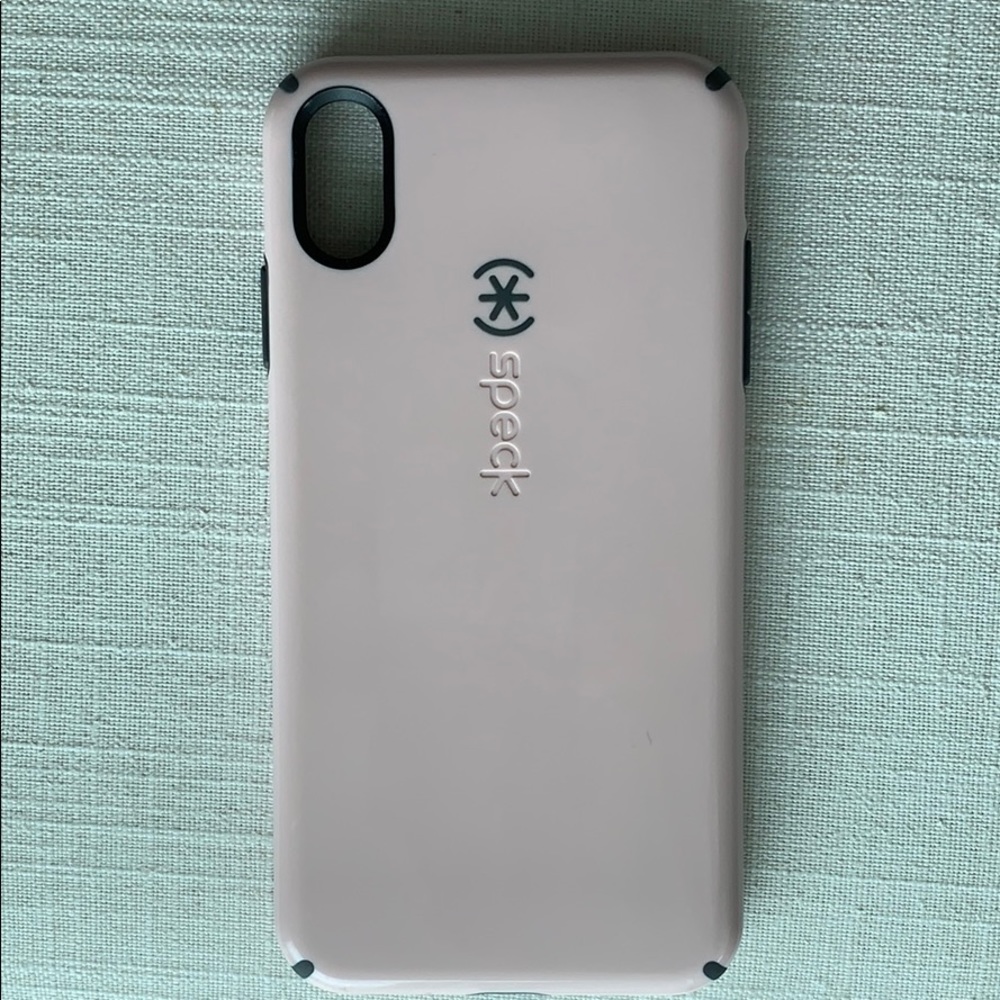 Speck Iphone Xs Max case